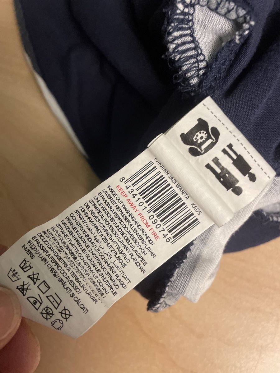 Desigual Blusen, T-Shirts & Tops: Süsses Desigual T-Shirt gr.104 – Gebraucht aus Obergerlafingen von cabo4 2