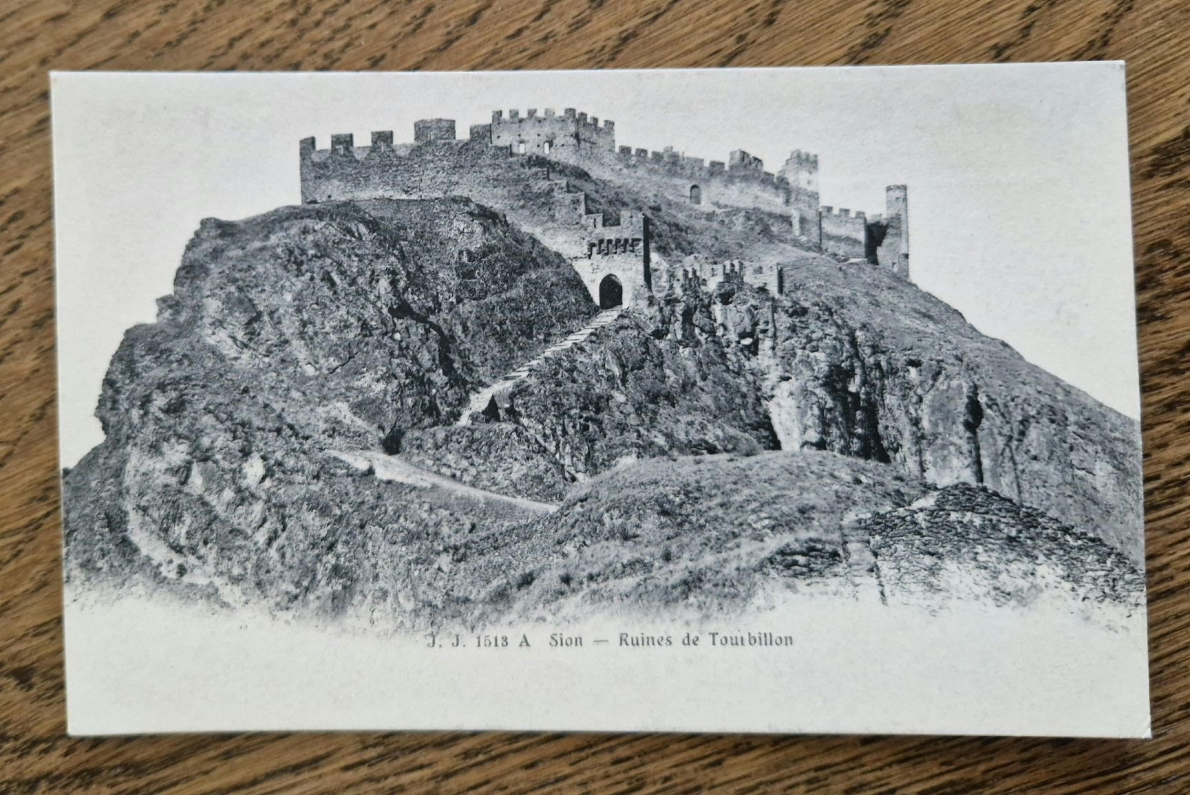 Cartes postales: Sion Ruines de Tourbillon – D'occasion à Ebikon par Donar50