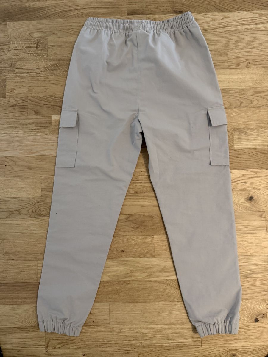 Pantaloni: Closure London Cargo Pants, Size M – Nuovo e nell'imballaggio originale da Zug venduto da pav_q5f7 3