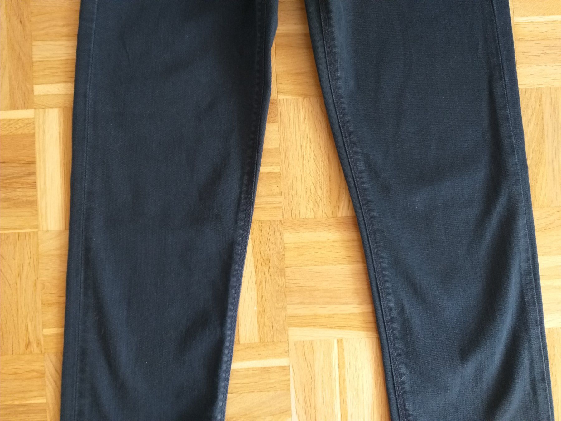 Guess Jeans: GUESS Jeans BEVERLY SLIM FIT taille / Grosse 26 – Gebraucht aus Cossonay-ville von Super-Price-Quality 2