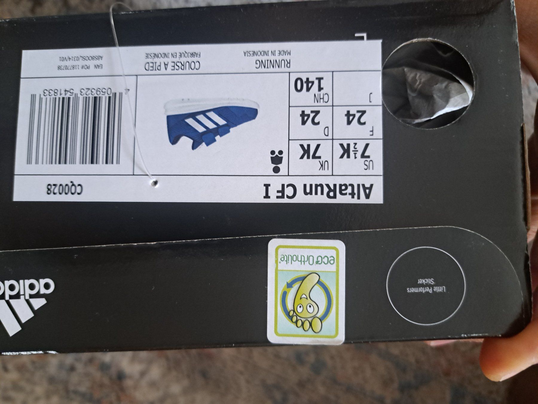 Chaussures garçon: Kids shoes Adidas – D'occasion à Saas Grund par IvanaXY 3