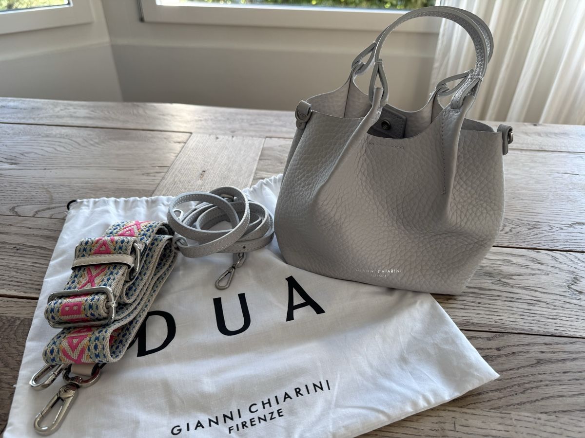 Gianni Chiarini Borse da donna: Tasche Gianni Chiarini hellgrau – Nuovo (secondo la descrizione) da Baden venduto da thibault12
