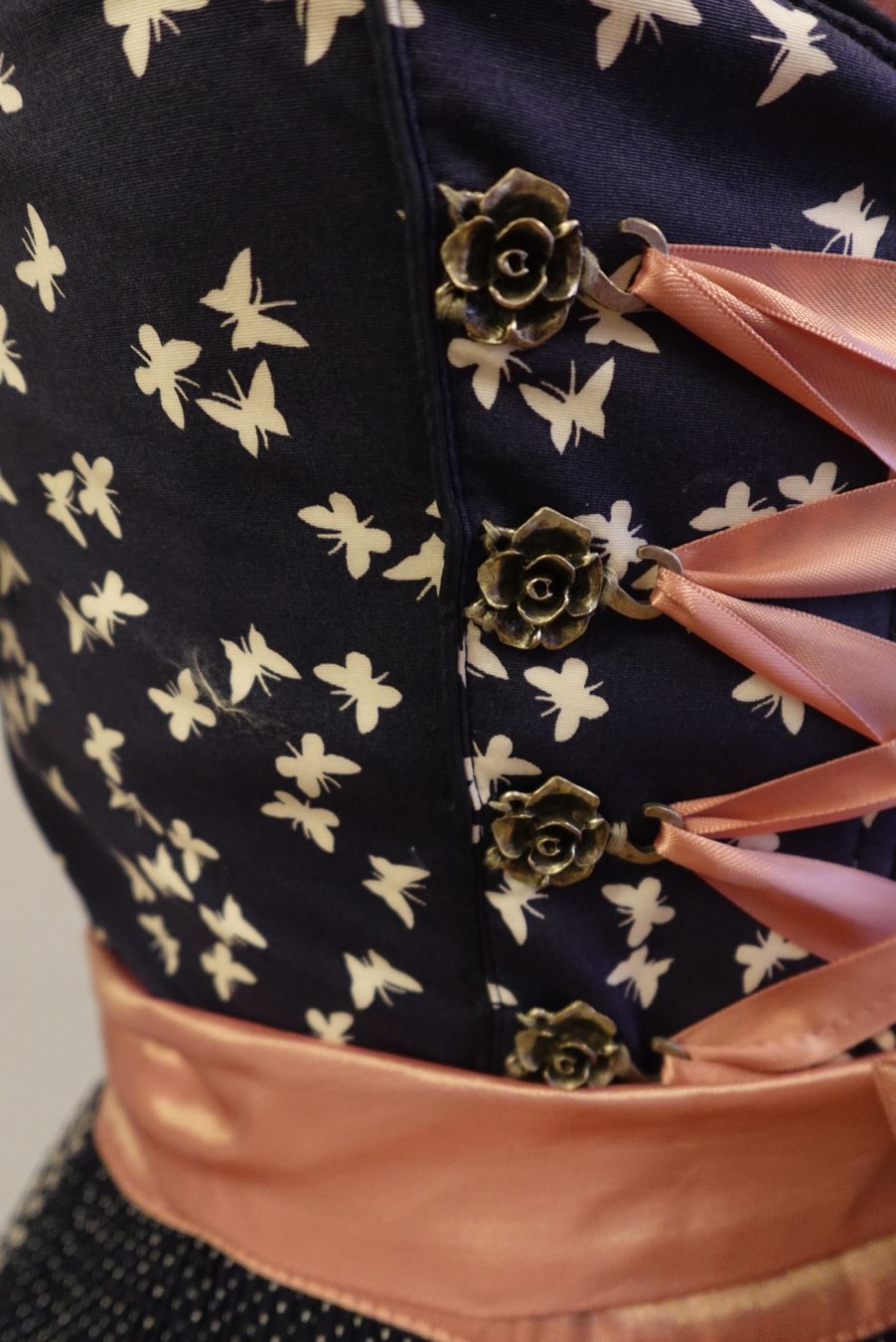 Costumes: Krüger Dirndl mit Bluse – Neuf (Voir description) à Grüningen par selinasearching 3