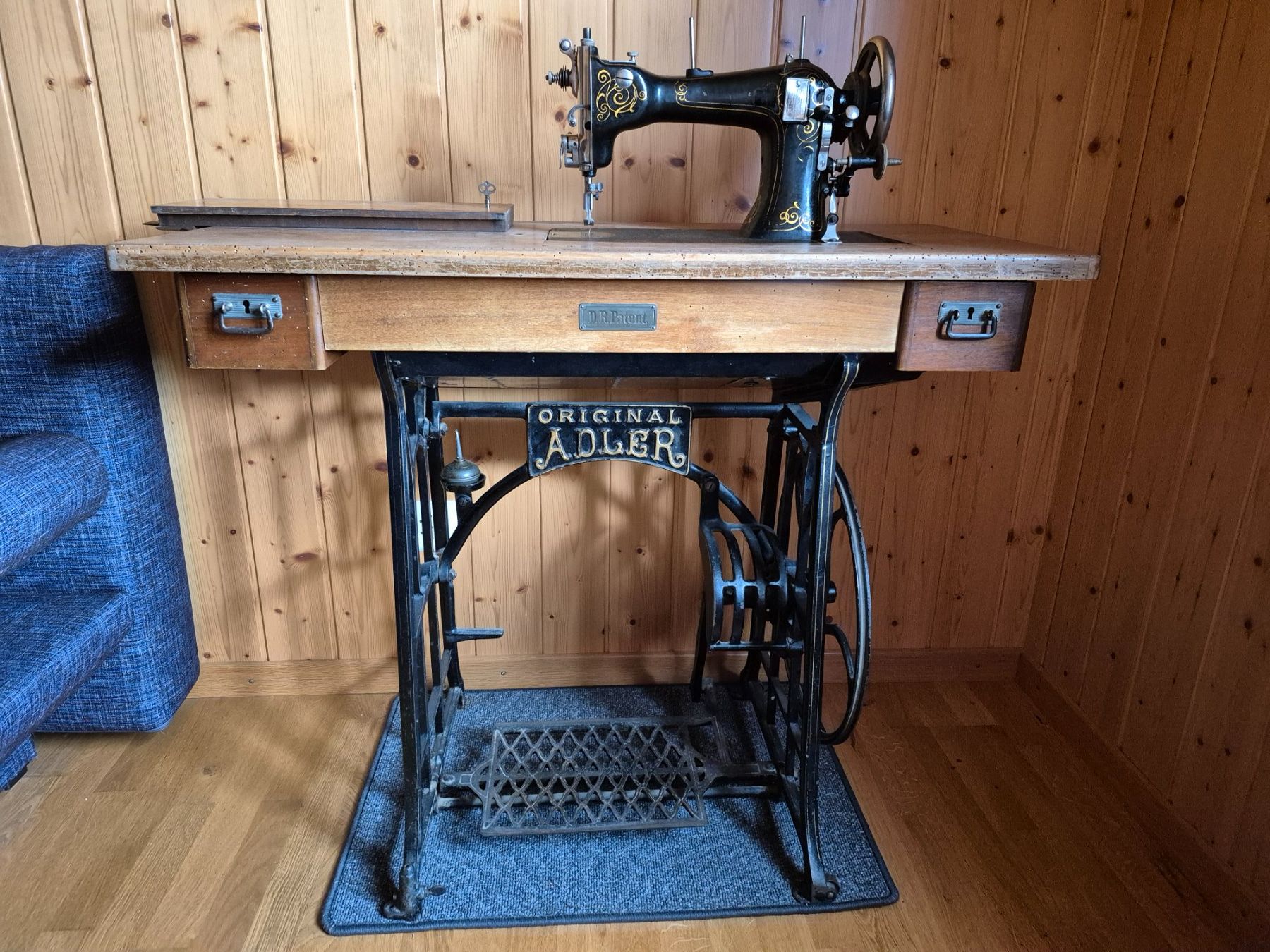 Adler Macchine da cucire: Nähmaschine – Usato da Stehrenberg venduto da ahb_9nb9 6