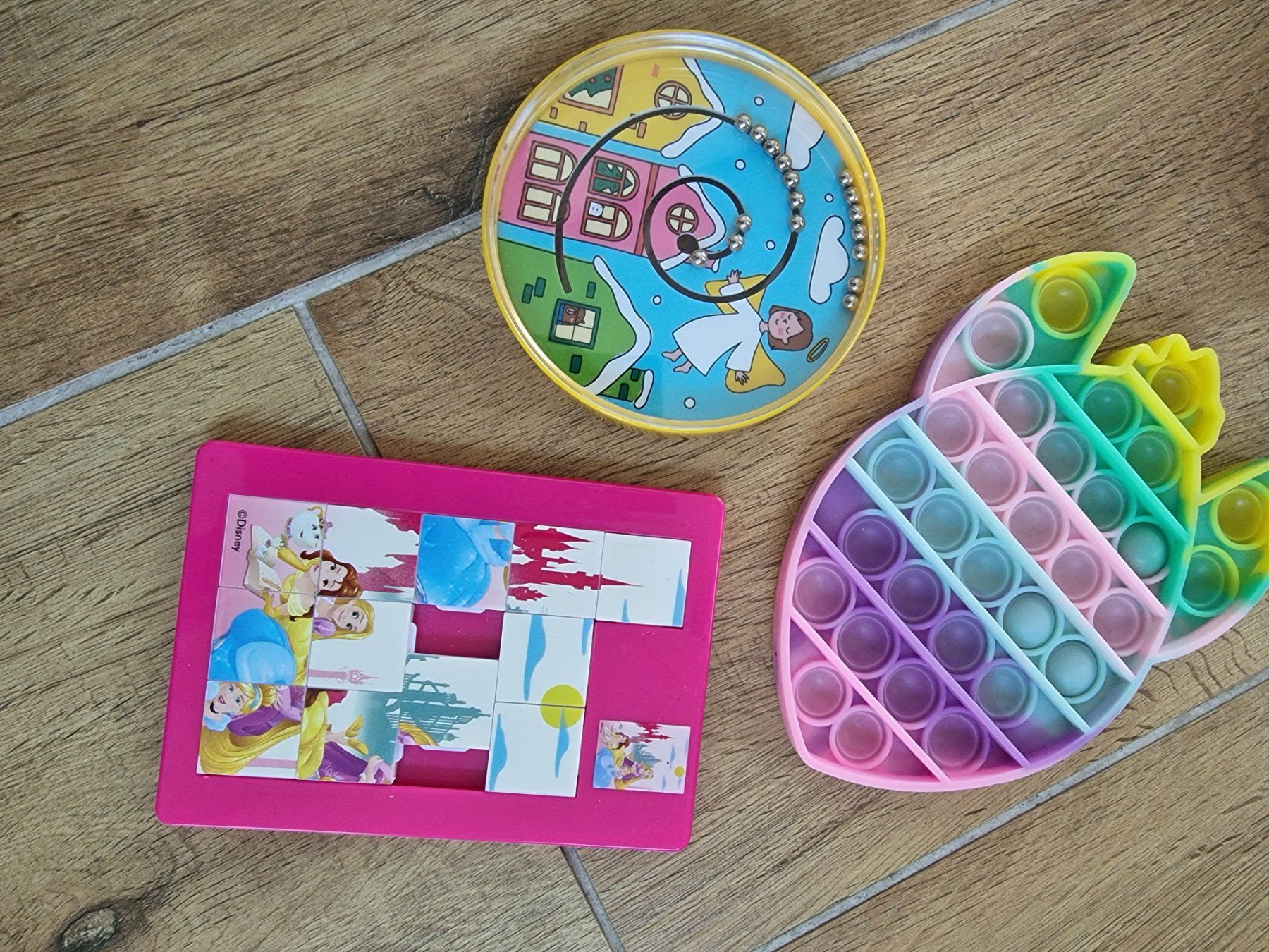 Bambole: Wunderschöne Puppe, Nagellack und diverses – Usato da Knonau venduto da liebenic01 3