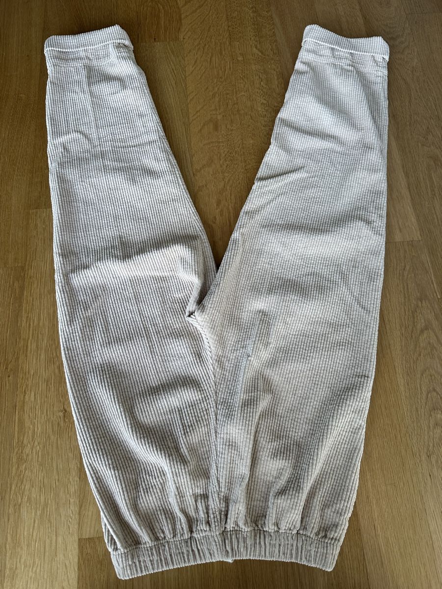 Pantaloni: American Vintage Hose XS – Nuovo (secondo la descrizione) da Bern venduto da Tana31 3