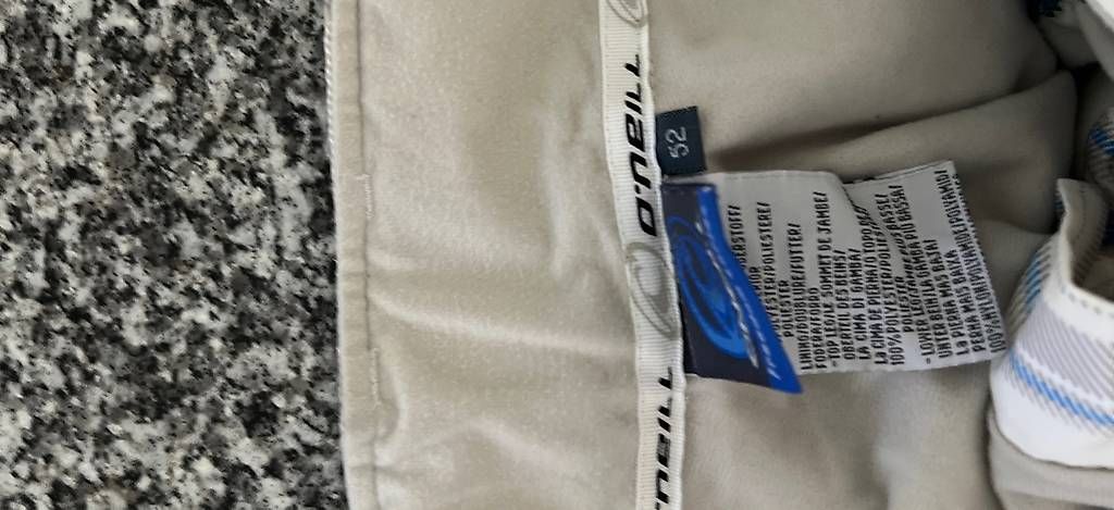 O'Neill Pantaloni: ONEILL Snowboard Hose  Gr- 52 – Usato da Wangen ZH venduto da alexia022 1