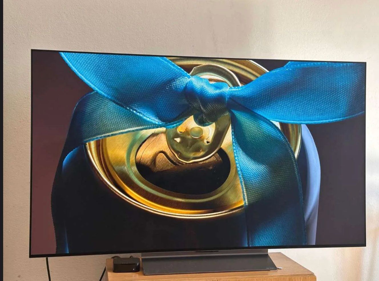 Fernseher: LG OLED55C57LA - 55" OLED evo 4K AI C5 – Gebraucht aus Hüttikon von and_cjx8 2