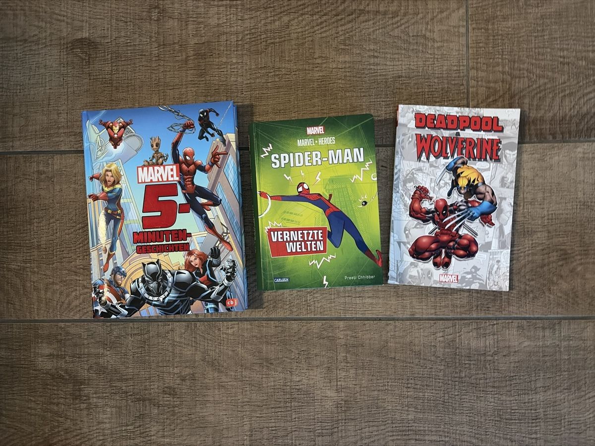 Libri: Marvel Comics Bücher-Set: Spiderman, Deadpool & Wolverine!  – Usato da Zürich venduto da marina76