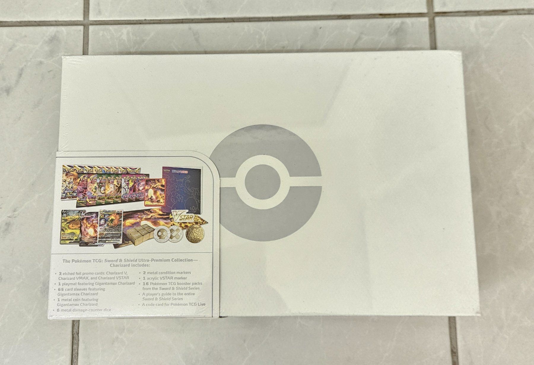 Pokémon Cartes à collectionner: Pokémon Charizard Ultra Premium Collection Box – Neuf avec emballage d'origine à Regensdorf par 8Collect 1