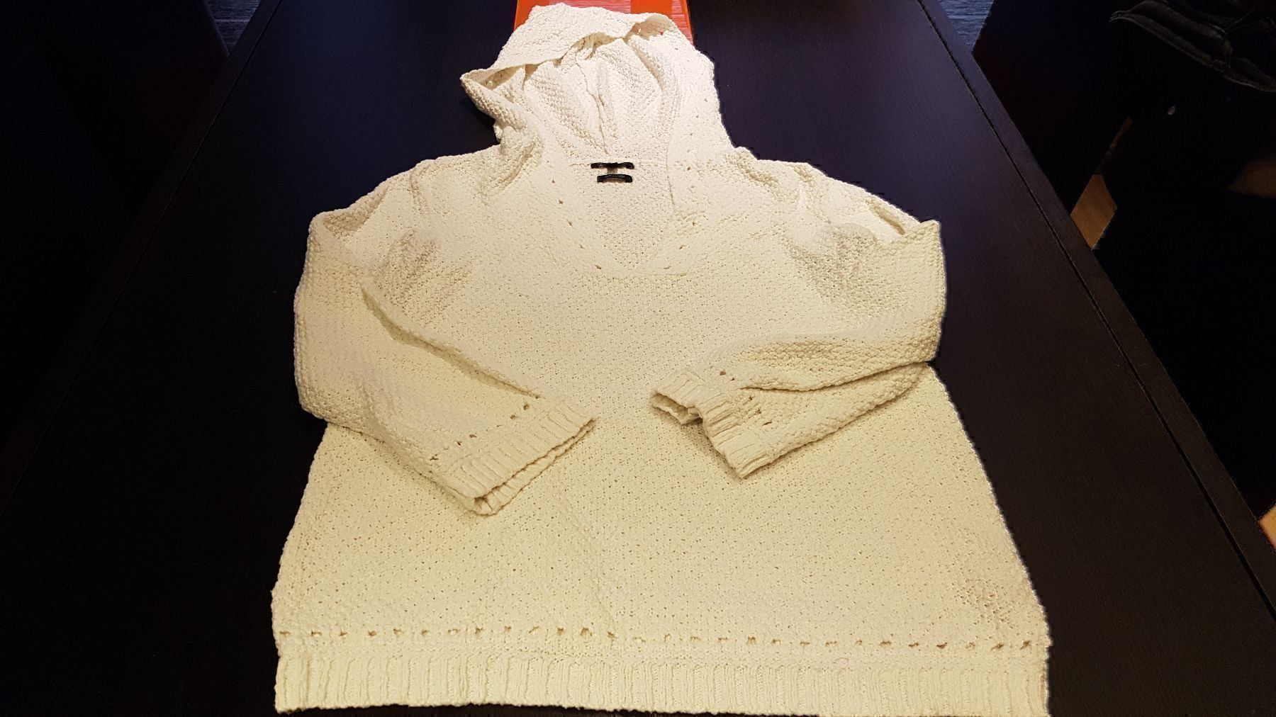 T-Shirts: Pullover/Sweatshirt Marke MASSIMO DUTTI – Gebraucht aus Schöfflisdorf von CrRG21 4