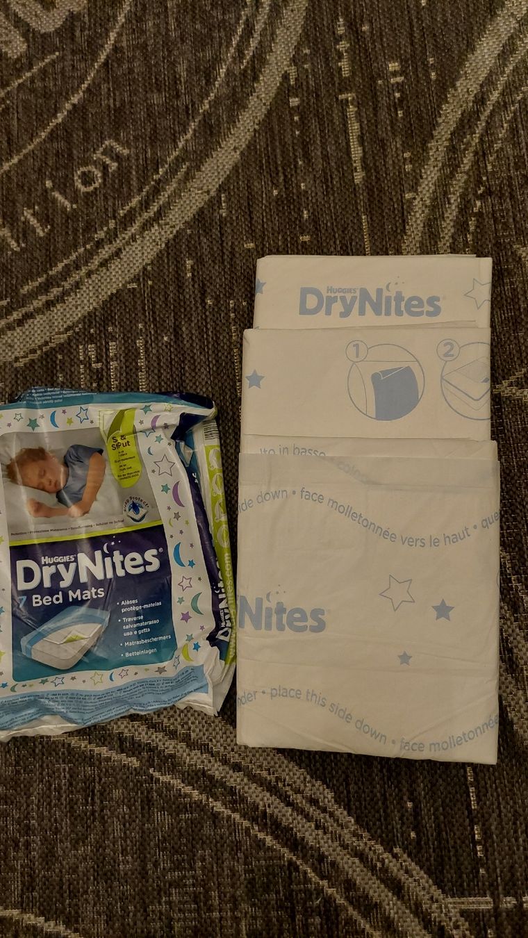 Linge de lit: Huggies DryNites 3stk Bettauflagen – D'occasion à Egolzwil par mobiledeluxe 4