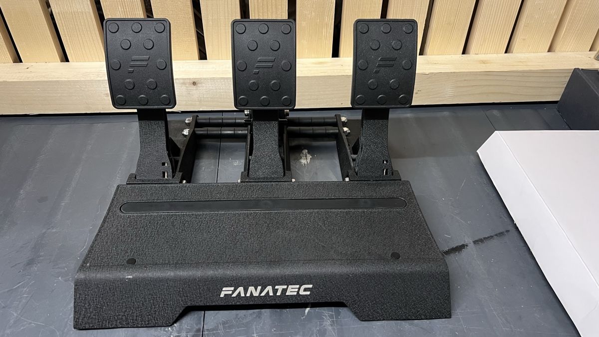 Fanatec Controller: FANATEC CSL Elite Pedals V2 – Usato da Urtenen-Schönbühl venduto da ved_g8bn 4
