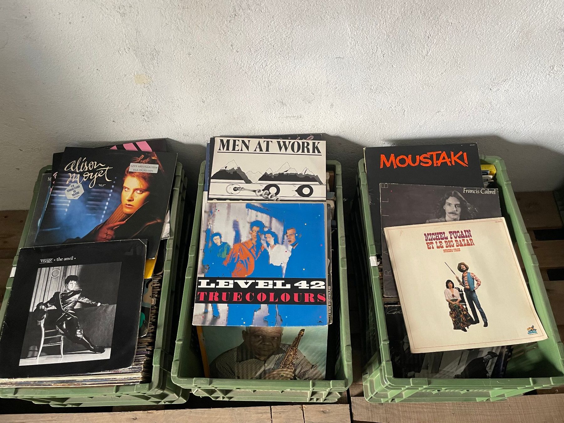 Vinyles: 3 caisses de disques vinyle 33 tours – D'occasion à La Croix (Lutry) par netrajet 5