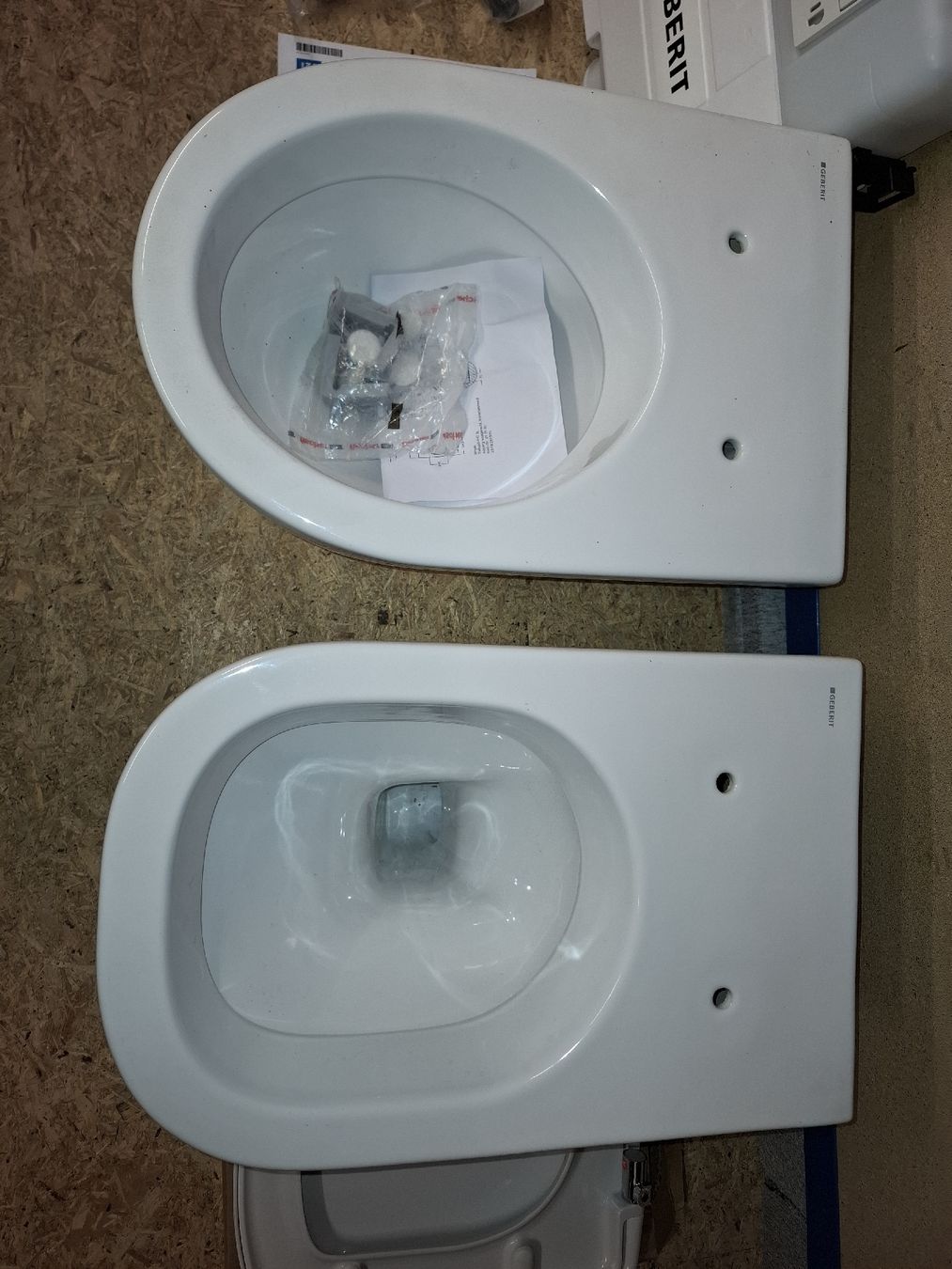 Geberit WC: Lagerräumung Standwc Spûhlkasten Geberit – Usato da Tuggen venduto da Sani-liquidation 1