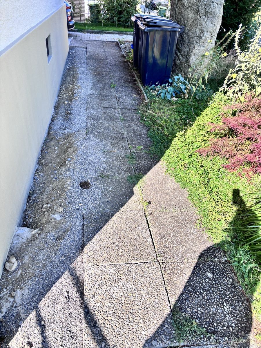 Rivestimenti per pavimenti: Waschbetonplatten  – Usato da Solothurn venduto da Bagi1989 3