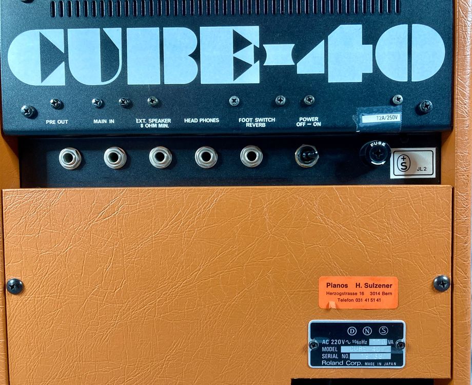 Roland cube on sale 40 orange