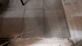 Betonplatten Bodenplatten Grau 18 Stück sauber da im keller
