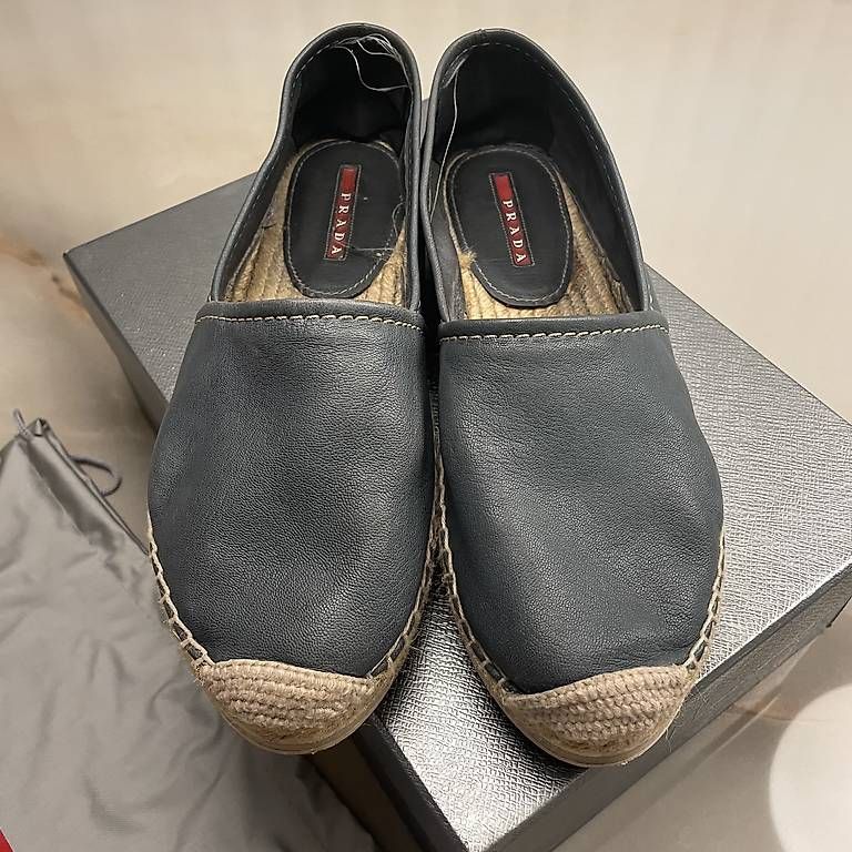 Damenschuhe: Prada Schuhe – Gebraucht aus Rupperswil von mku92 2
