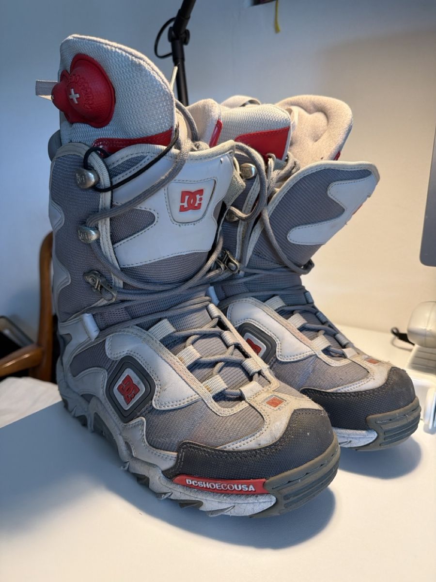 DC shoes Scarpe da uomo: DC Shoes Phantom 3 Grösse 44 Snowboard Boots – Usato da Hünibach venduto da Ruema83