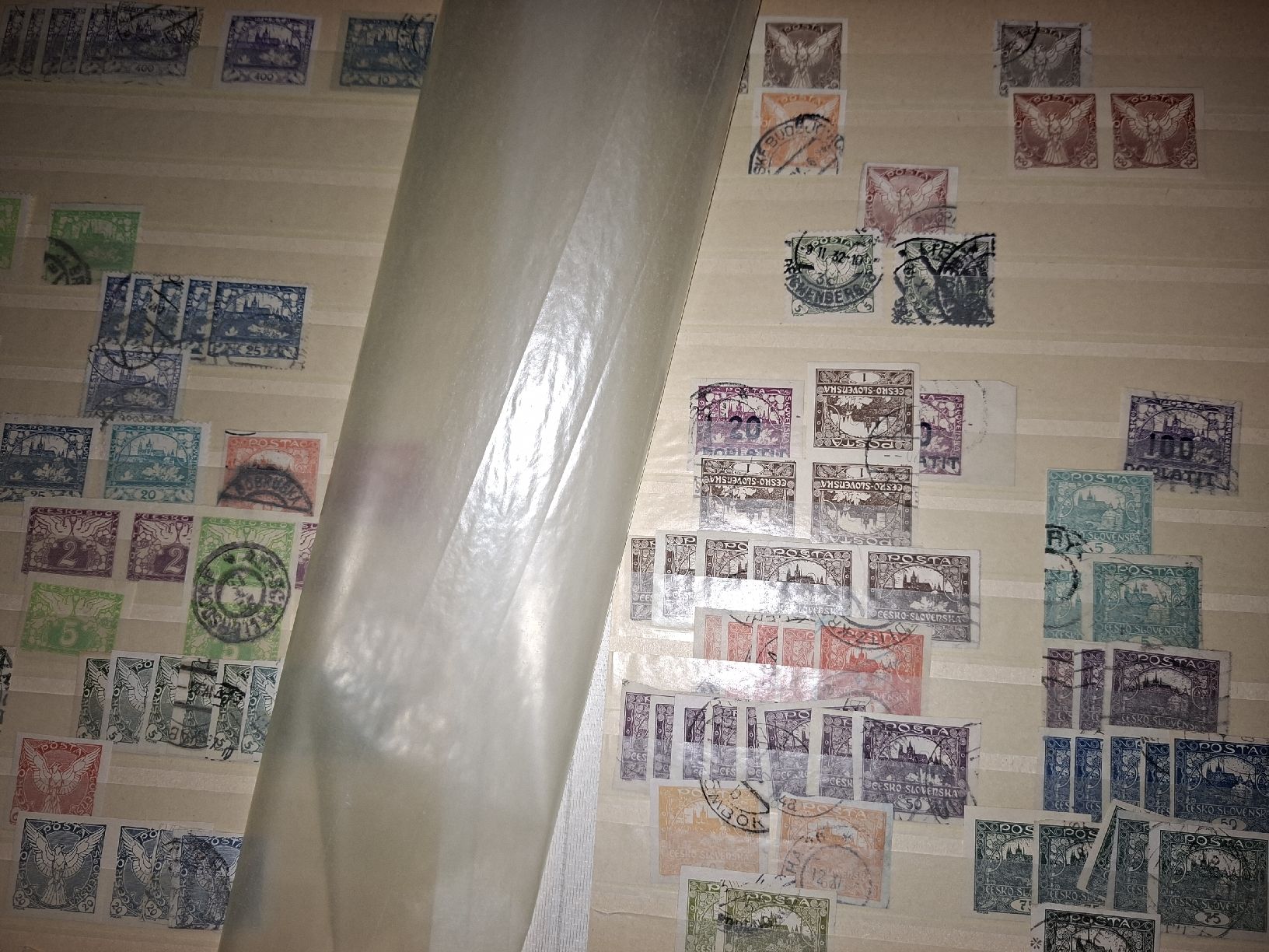 Tutti i francobolli: Sammlung Briefmarken Tschechien – Usato da Balgach venduto da SIMEON27 7