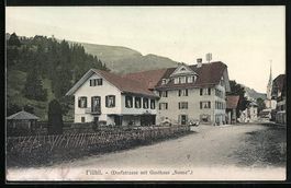 Flühli, Dorfstrasse mit Gasthaus Sonne