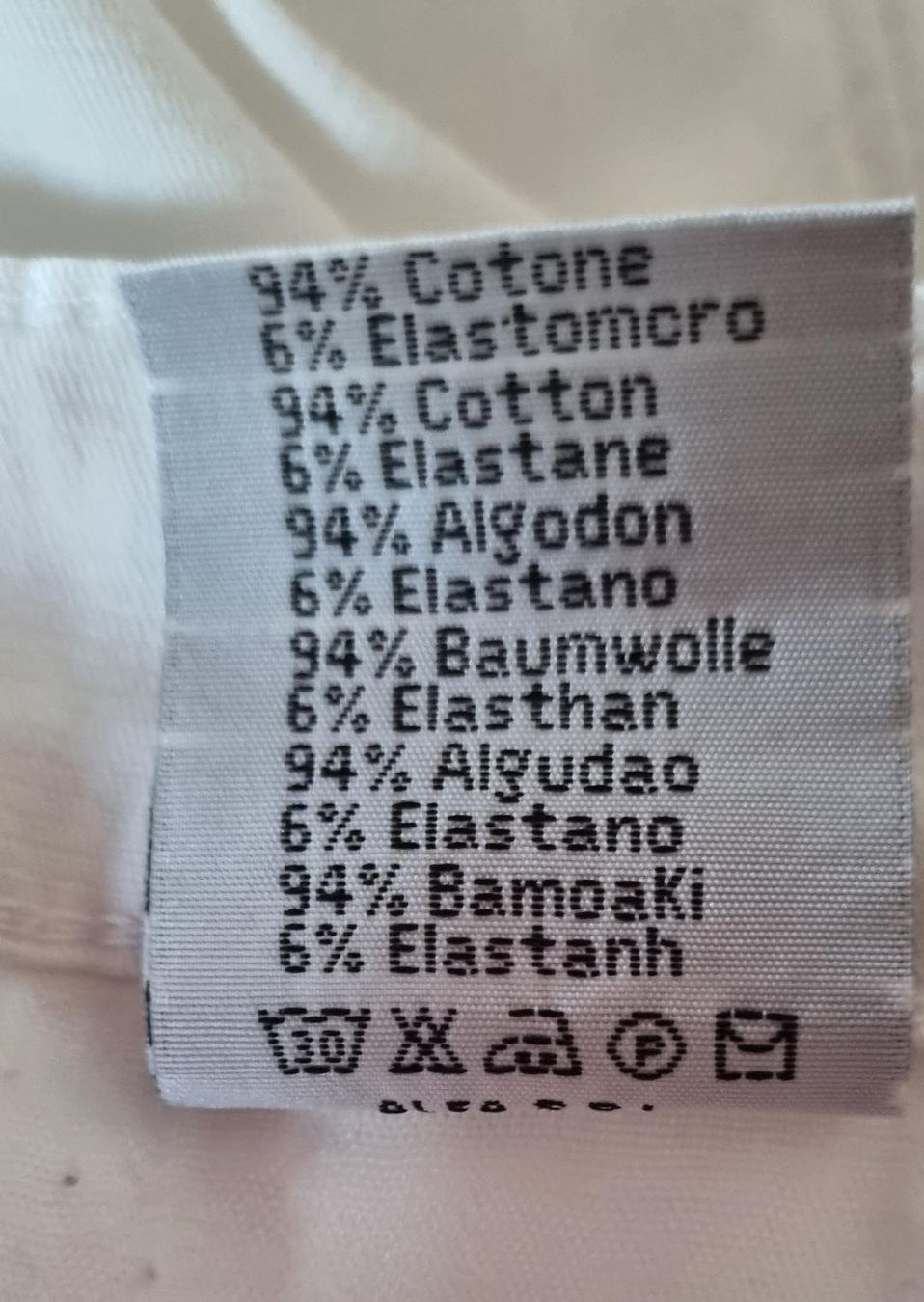 Pantaloni: Bermuda CONOS T 54 – Usato da Tolochenaz venduto da nieeva 7
