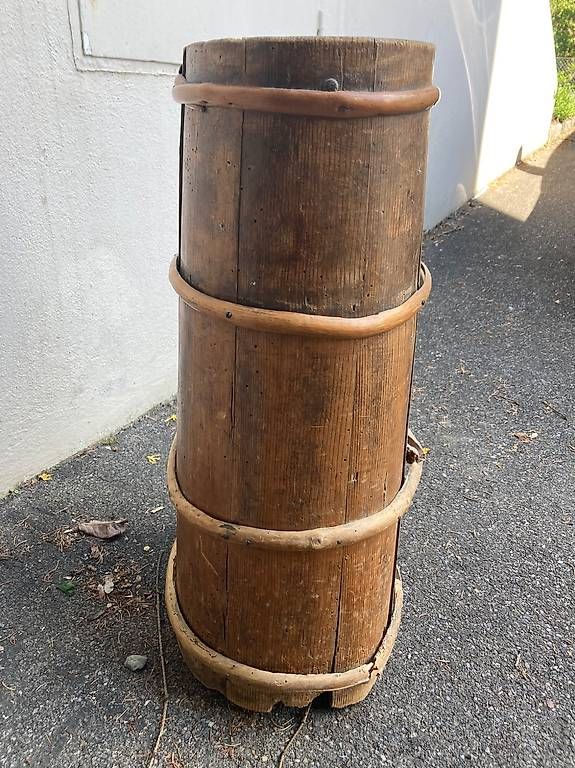 Altre Decorazioni per giardino: alte Milchtause/ Bütte – Usato da Winterthur venduto da Floraundfauna 3