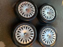 Passat B6 Stahfelgen mit Radkappen 205/55 16