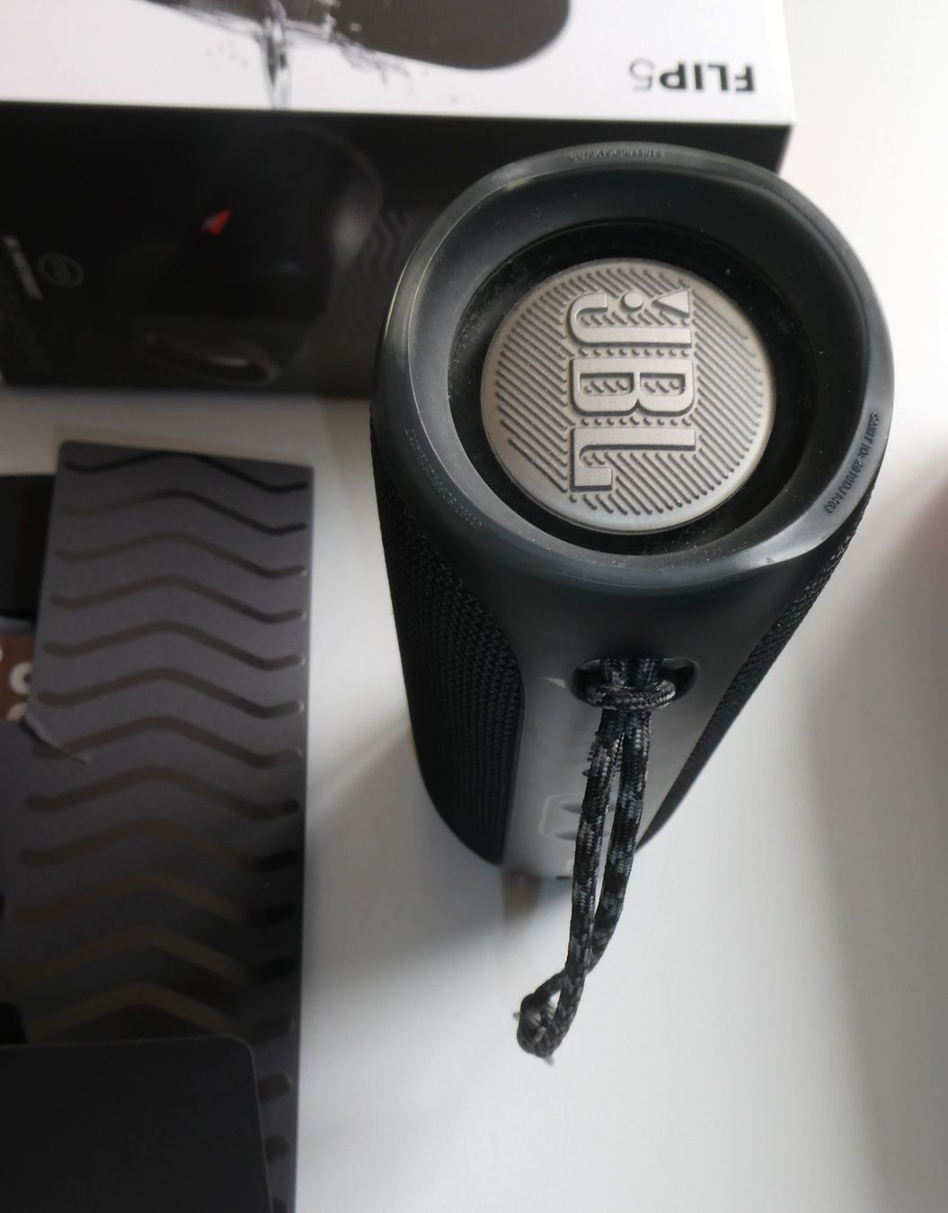 JBL Casse acustiche: JBL Bluetooth Lautsprecher Flip 5 – Usato da Frauenfeld venduto da Astra13 4
