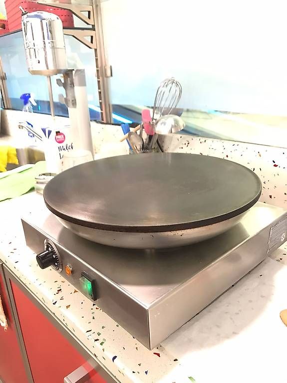 Cuisines complètes: Piastra per crepes professionale – D'occasion à Morbio Inferiore par cla_9fmc 3