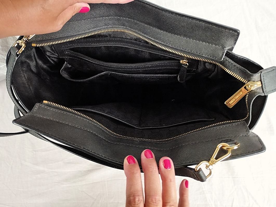Michael Kors Borse da donna: MICHAEL KORS Handtasche schwarz – Usato da Schübelbach venduto da Restwert_Schubelbach 3