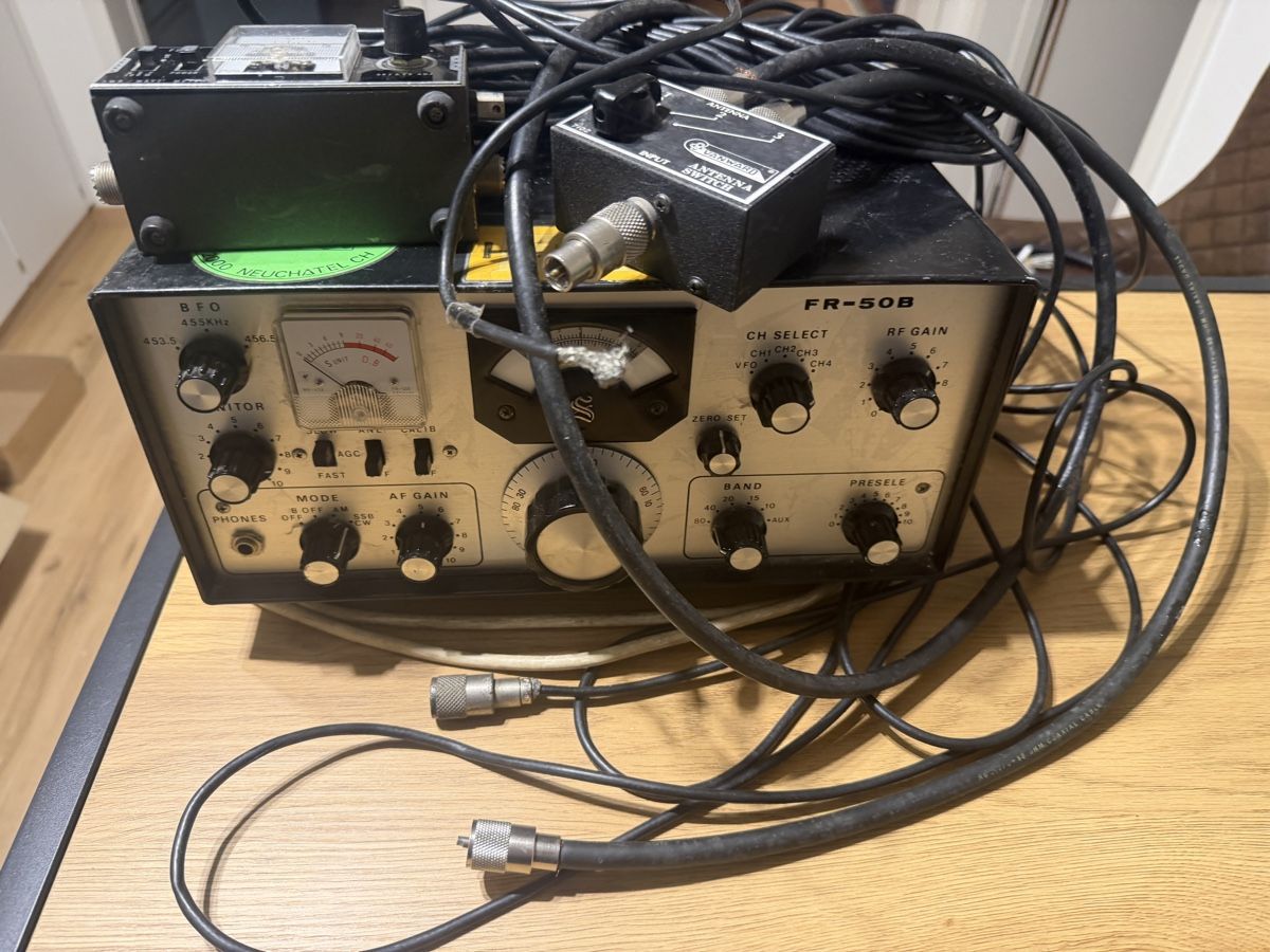 Ricevitori: SOMMERKAMP FR-50 B COMMUNICATION RECEIVER  – Usato da Samedan venduto da Platzschaffe 1