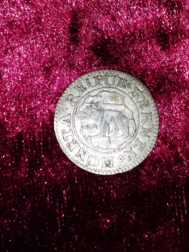 Tutti le monete: Stadt Bern 1 Kreuzer 1755 – Usato da Gordola venduto da ale_5wbc 4
