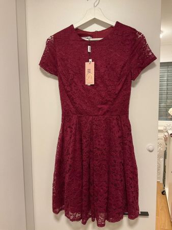 NEU! Spitzenkleid von WalG Gr.XS