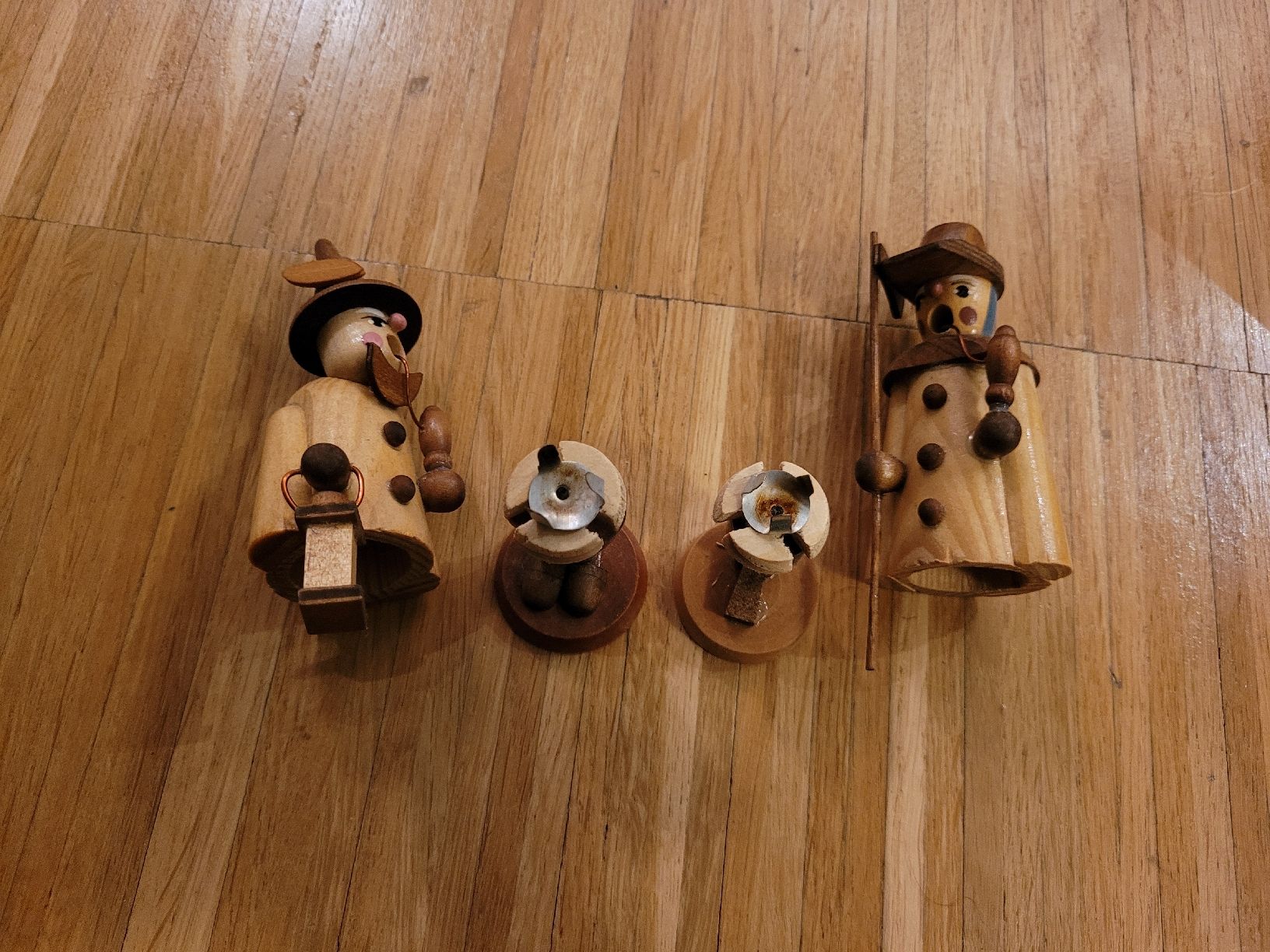 Figuren: Holzmännchen Räuchermännchen Set – Neu und originalverpackt aus Uster von 13smiley13 3