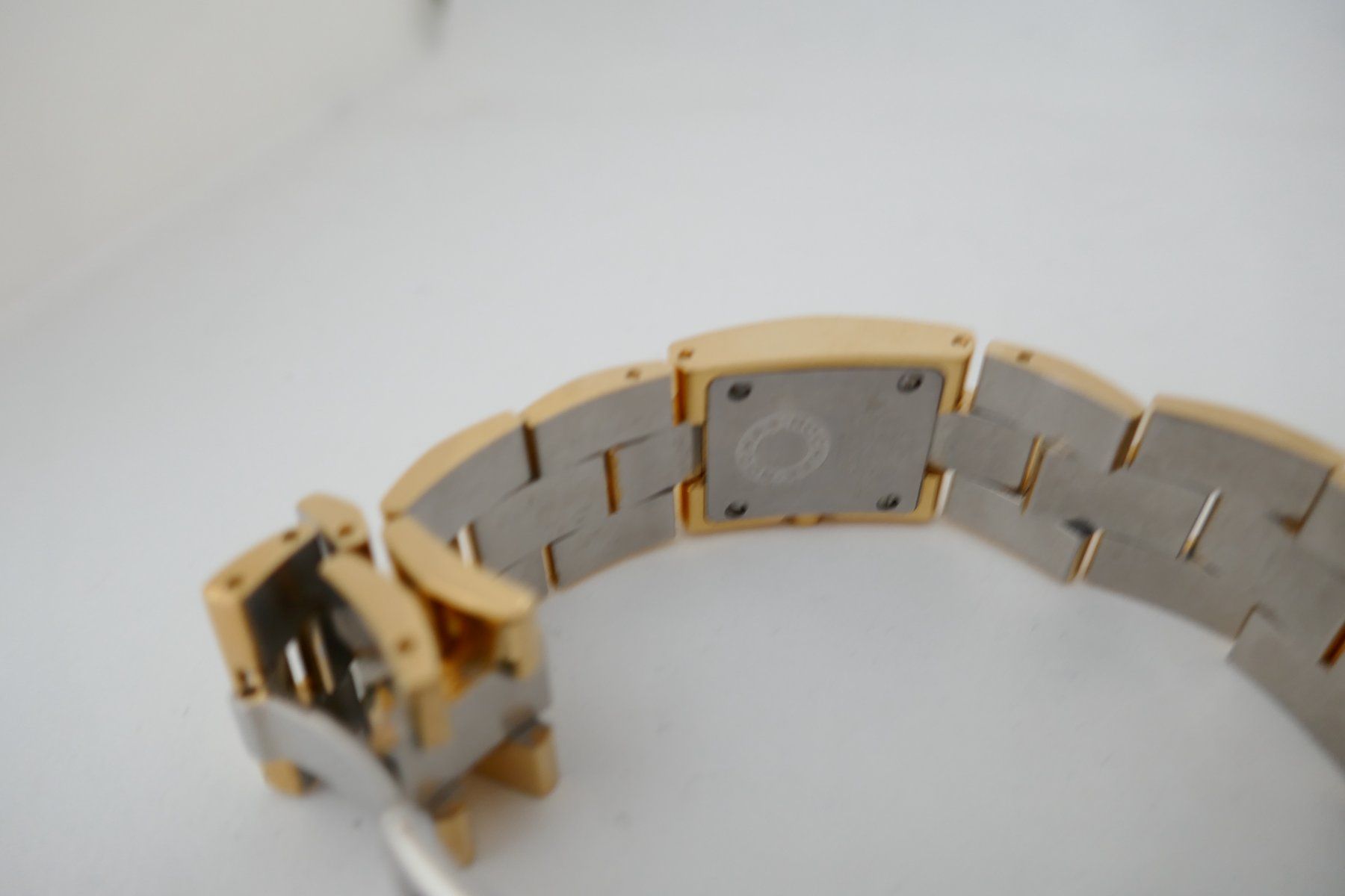 Orologi: Rochas Damenuhr golden – Nuovo (secondo la descrizione) da Muttenz venduto da einfach-schoen 2