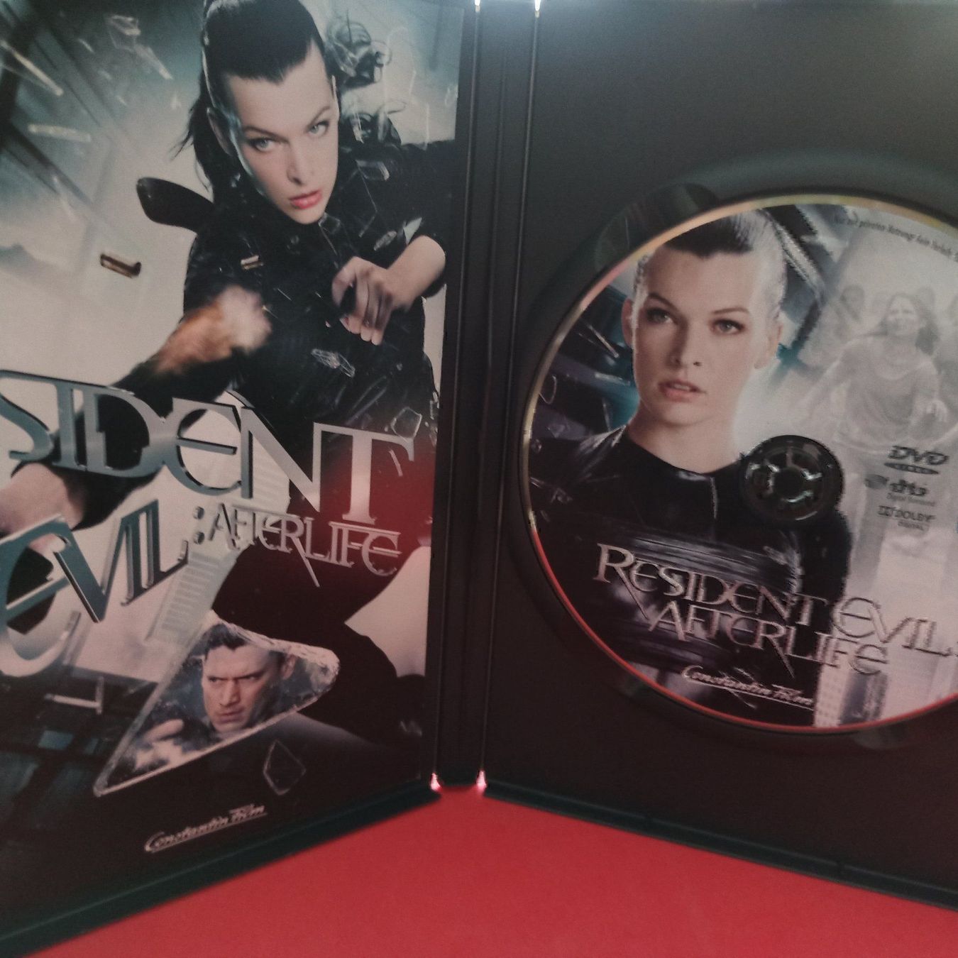 Tutti i DVDs: Resident Evil: Afterlife – Usato da Dübendorf venduto da kb86_MOVIE 3