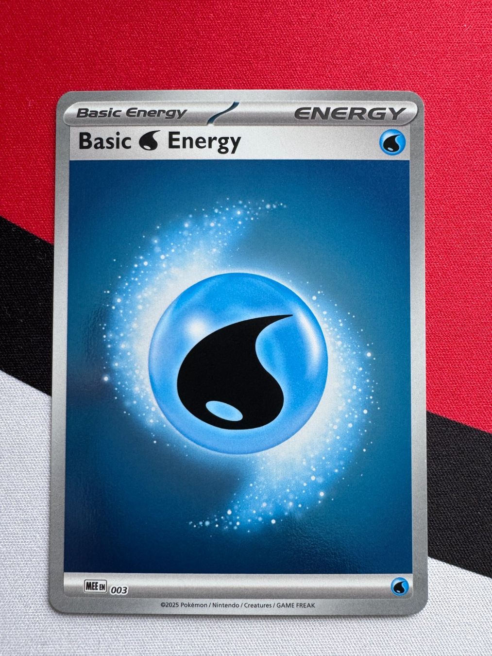 Pokémon Sammelbilder & Trading cards: Pokémon TCG - Basic Water Energy Reverse Holo (MEE003) EN – Neu (gemäss Beschreibung) aus Oberwil BL von Chelsea26
