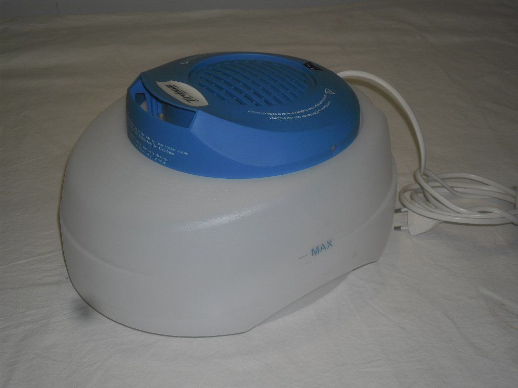 Humidificateurs: Luftbefeuchter - Trisa , Typ 9319 – D'occasion à Büren SO par omsa 2