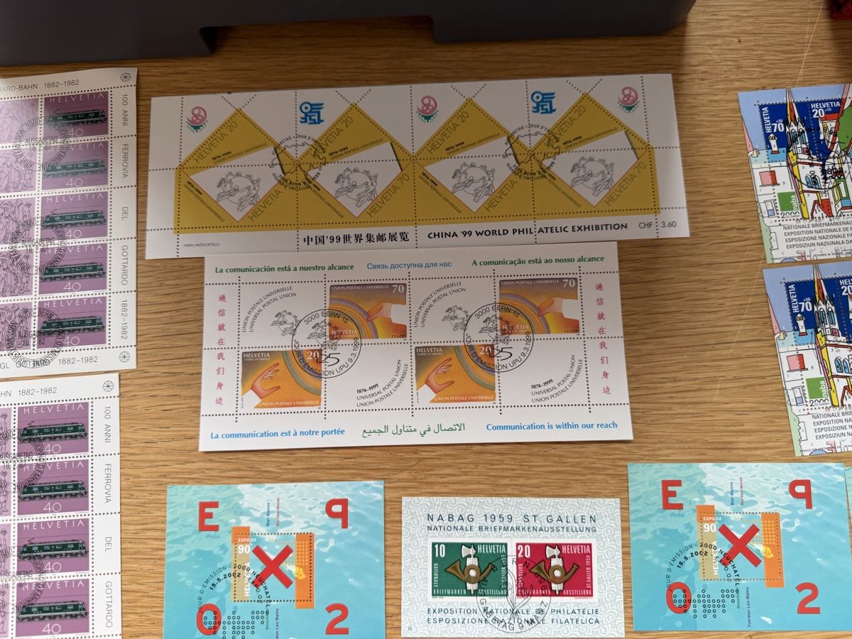 Tous les timbres: 35 Blöcke Schweiz – D'occasion à Murgenthal par Tina_4055 3