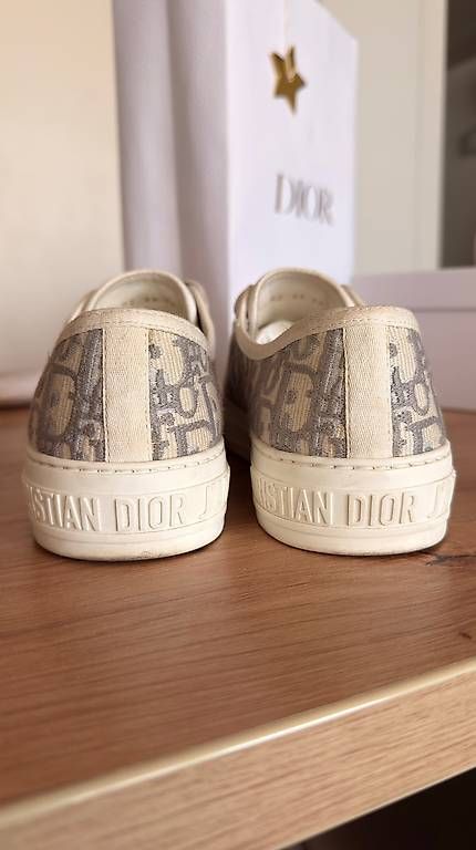 Chaussures femmes: Sneakers WalknDior – D'occasion à Saillon par Amandinemr 1