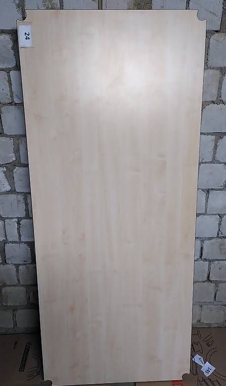 USM Scrivanie: USM Haller Tisch 175x75cm – Usato da Steinmaur venduto da Cberni