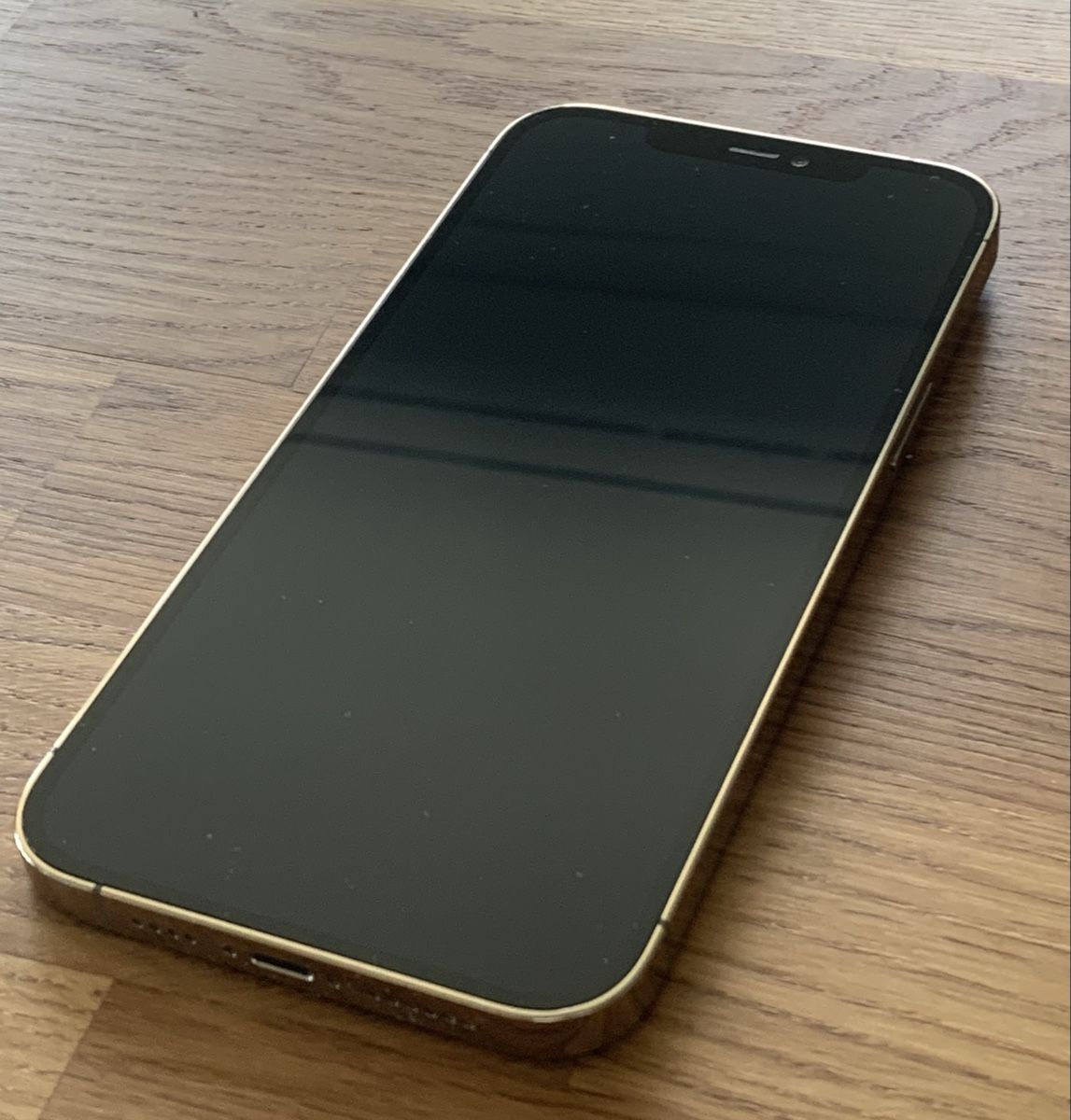 Apple Telefoni cellulari / Smartphones: iPhone 12 Max Pro - Defektes 5G – Difettoso da Zürich venduto da Koivusaari 1