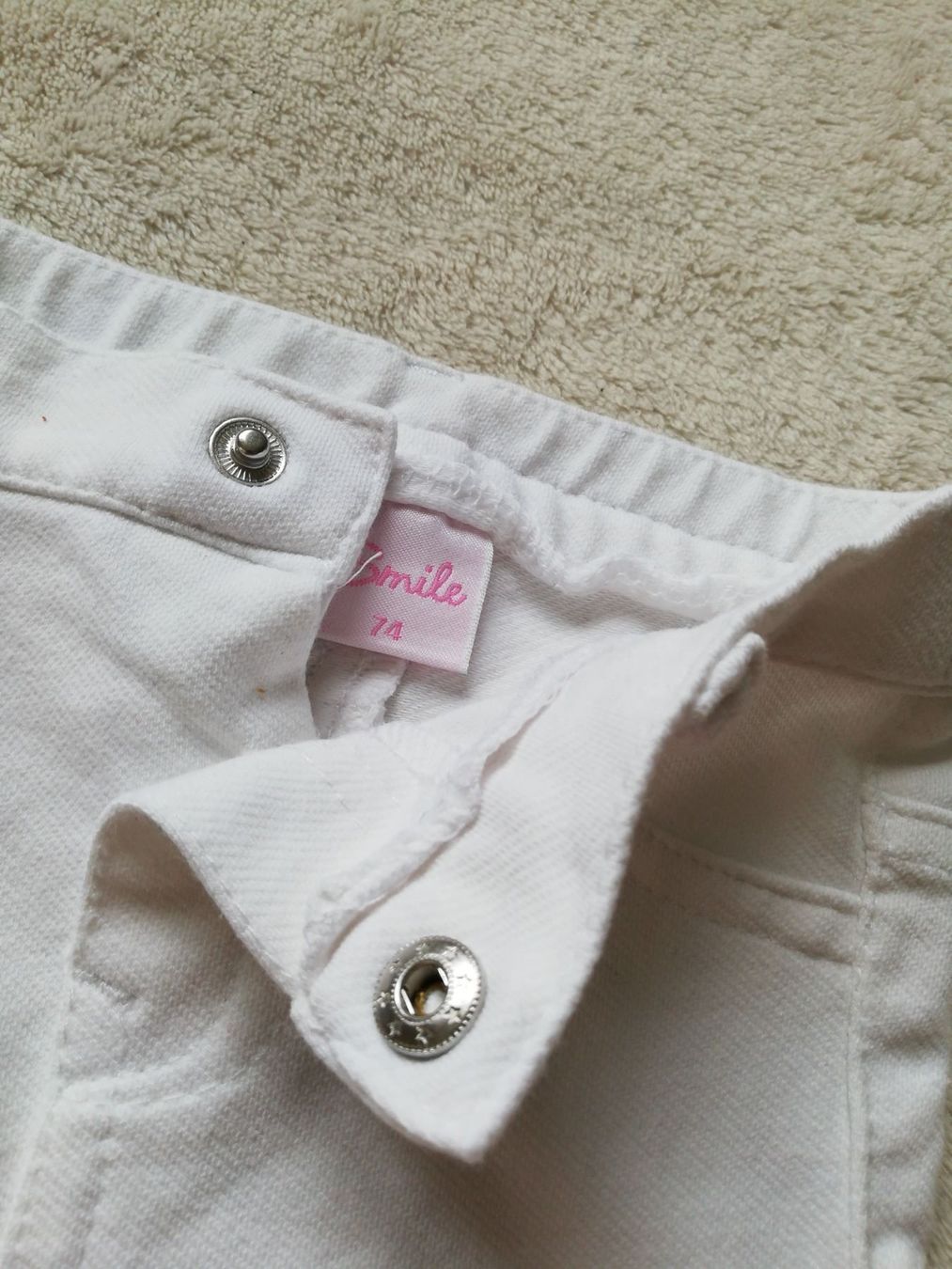 Pantaloni: Neuwertige Hose Gr 74 – Usato da Büttikon AG venduto da Amineah 1