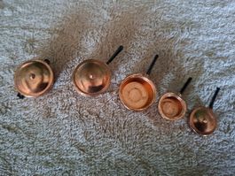 5 ältere Pfännli  aus Kupferblechfürs Puppenhaus-Puppenstube