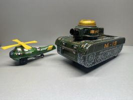 Blechspielzeug Set Helikopter & Panzer M-18 