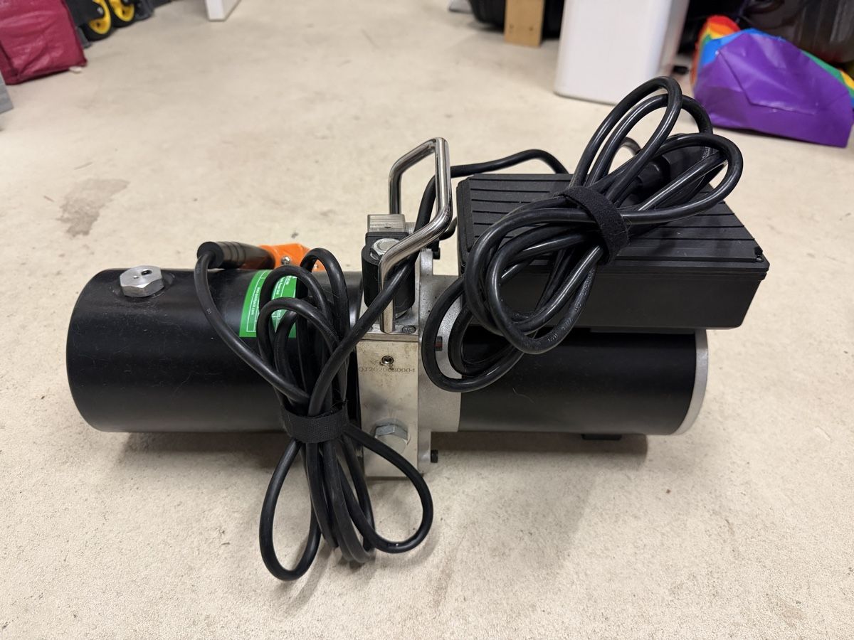 Kompressoren: QuickJack compressor – Gebraucht aus Liestal von OnyxGT