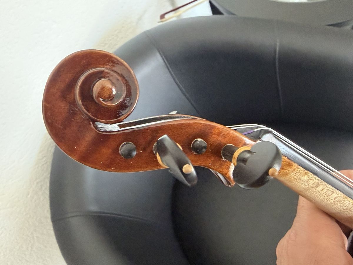 Strumenti musicali: Violon 4/4 – Usato da Bassecourt venduto da DiM7775 4