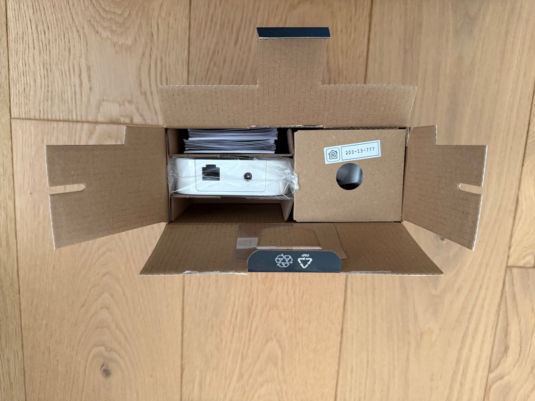 Philips Hub & Switch: Philips Hue Bridge – Usato da Le Mont-sur-Lausanne venduto da Carl2k 2